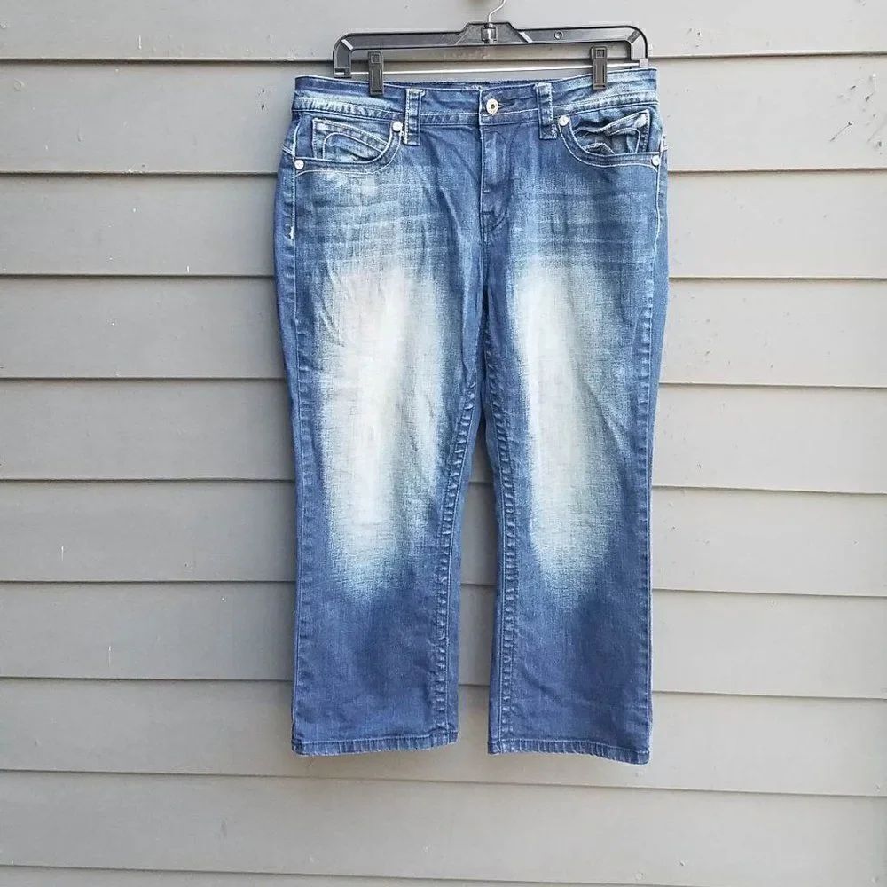 Zenim Denim Natural Waist Cropped Jeans Bling on Back Pockets size 29 8